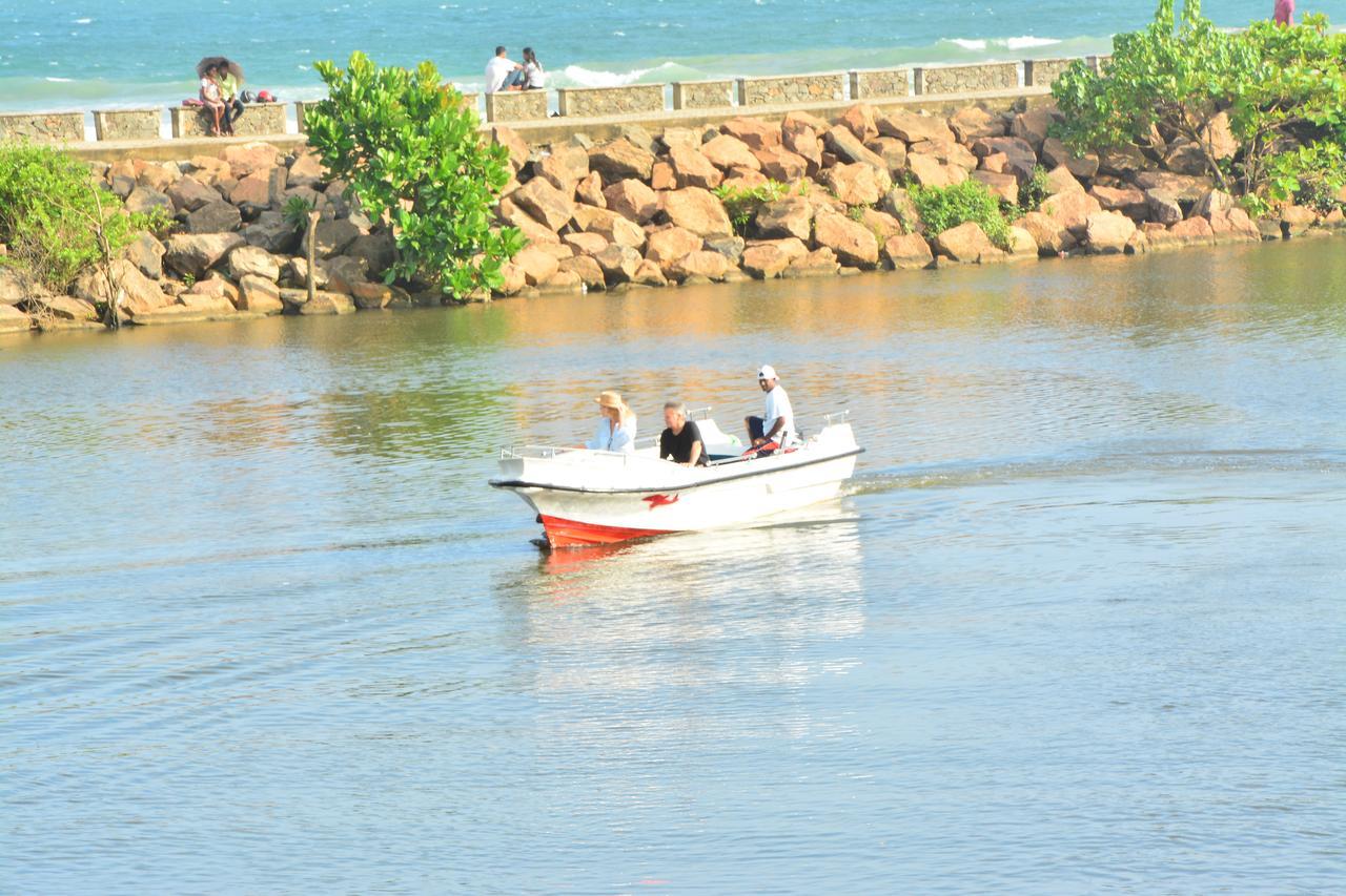 Ocean Gate Hotel Galle Exterior photo